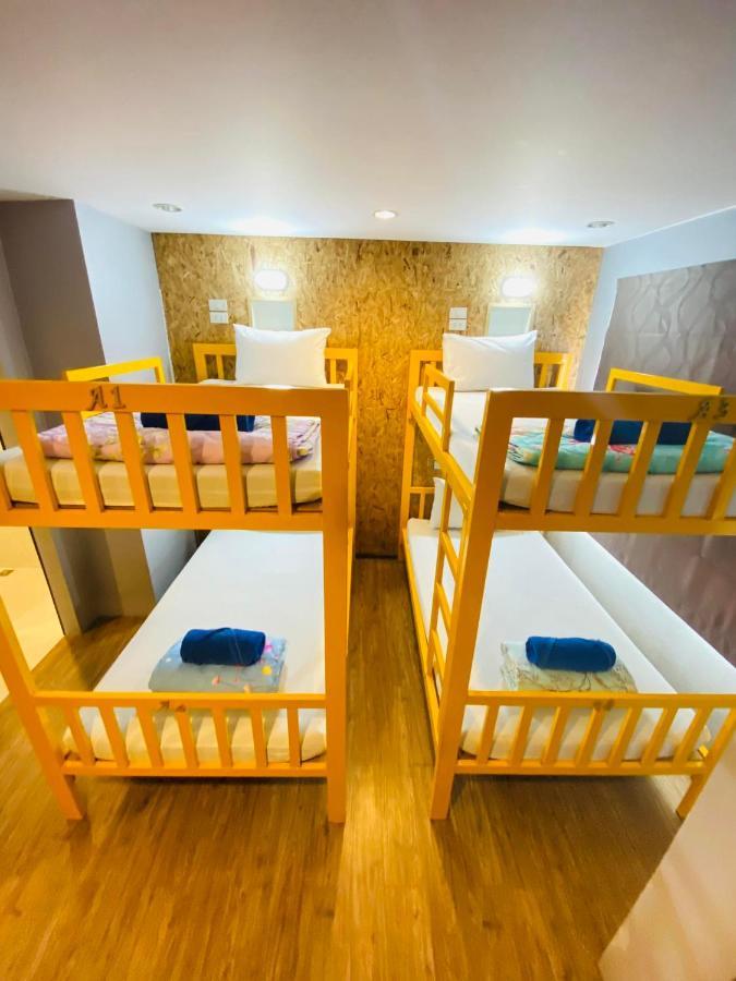 Frutta Hostel Patong Екстер'єр фото