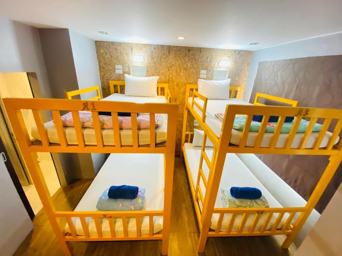 Frutta Hostel Patong Екстер'єр фото