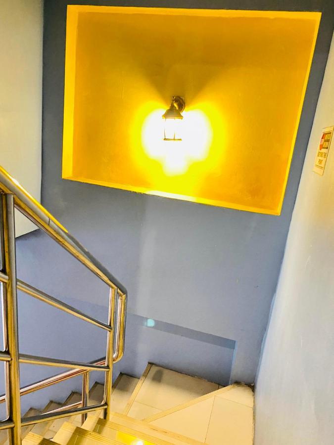 Frutta Hostel Patong Екстер'єр фото