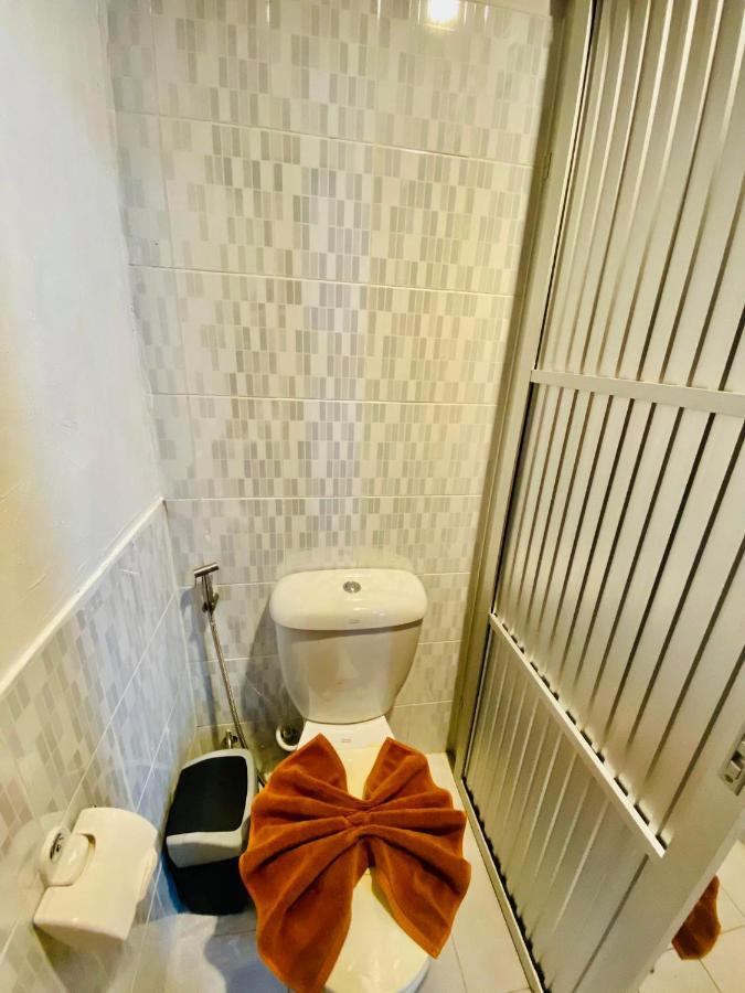 Frutta Hostel Patong Екстер'єр фото